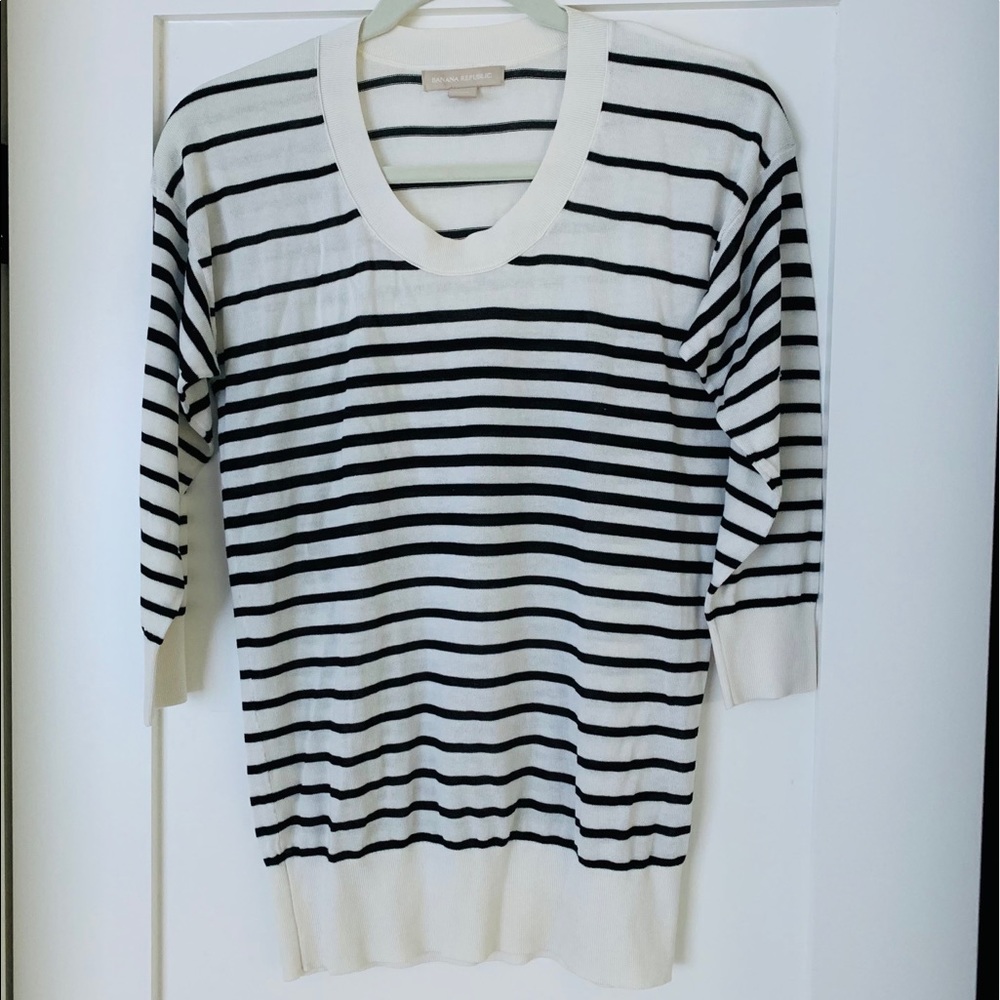 Banana Republic Black/White Striped Sweater